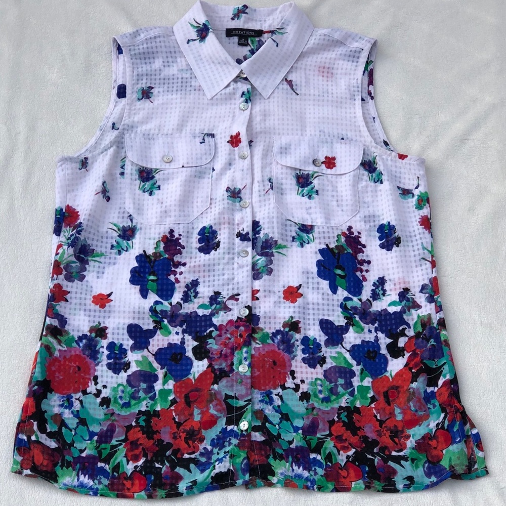 NOTATIONS Sleeveless Button Down Top - Picture 9 of 11